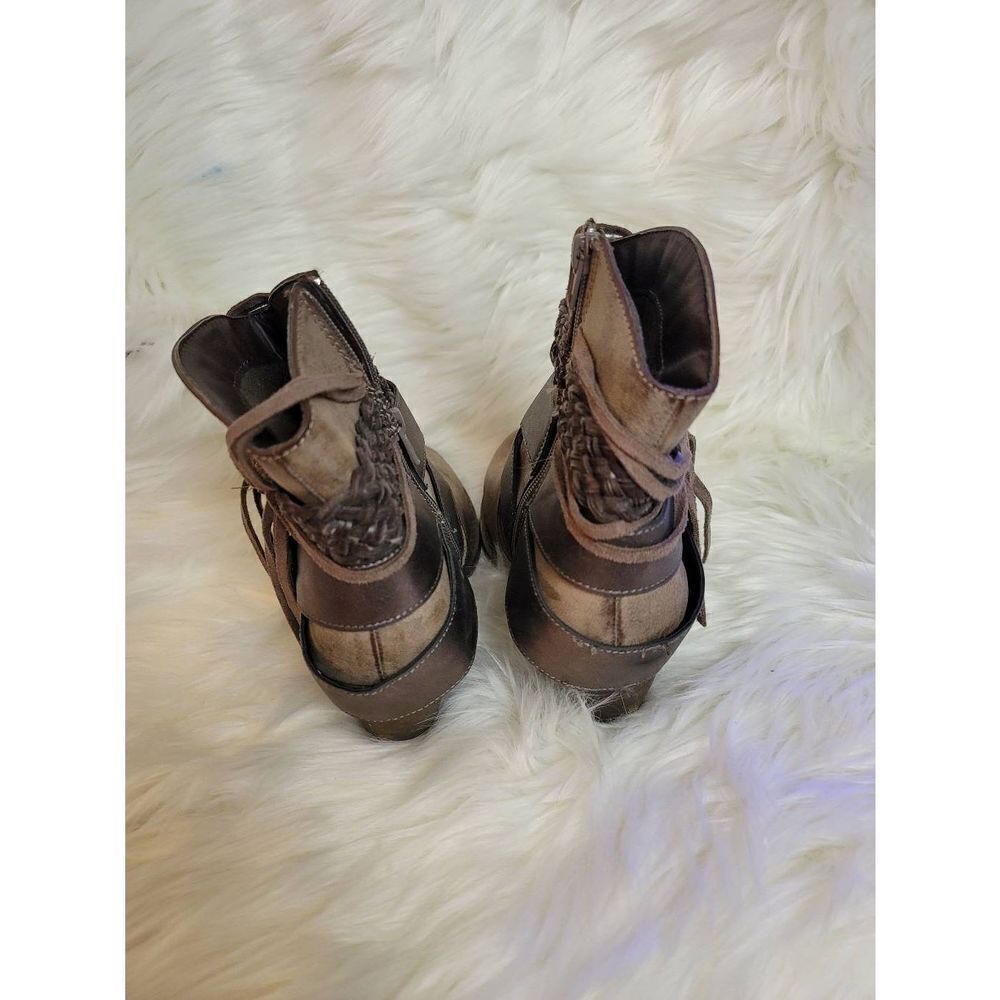 Jelly Pop Booties - Picture 3 of 7